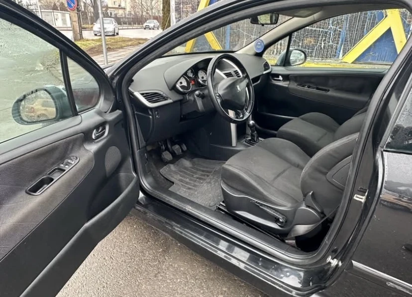 Peugeot 207, снимка 9 - Автомобили и джипове - 53770739