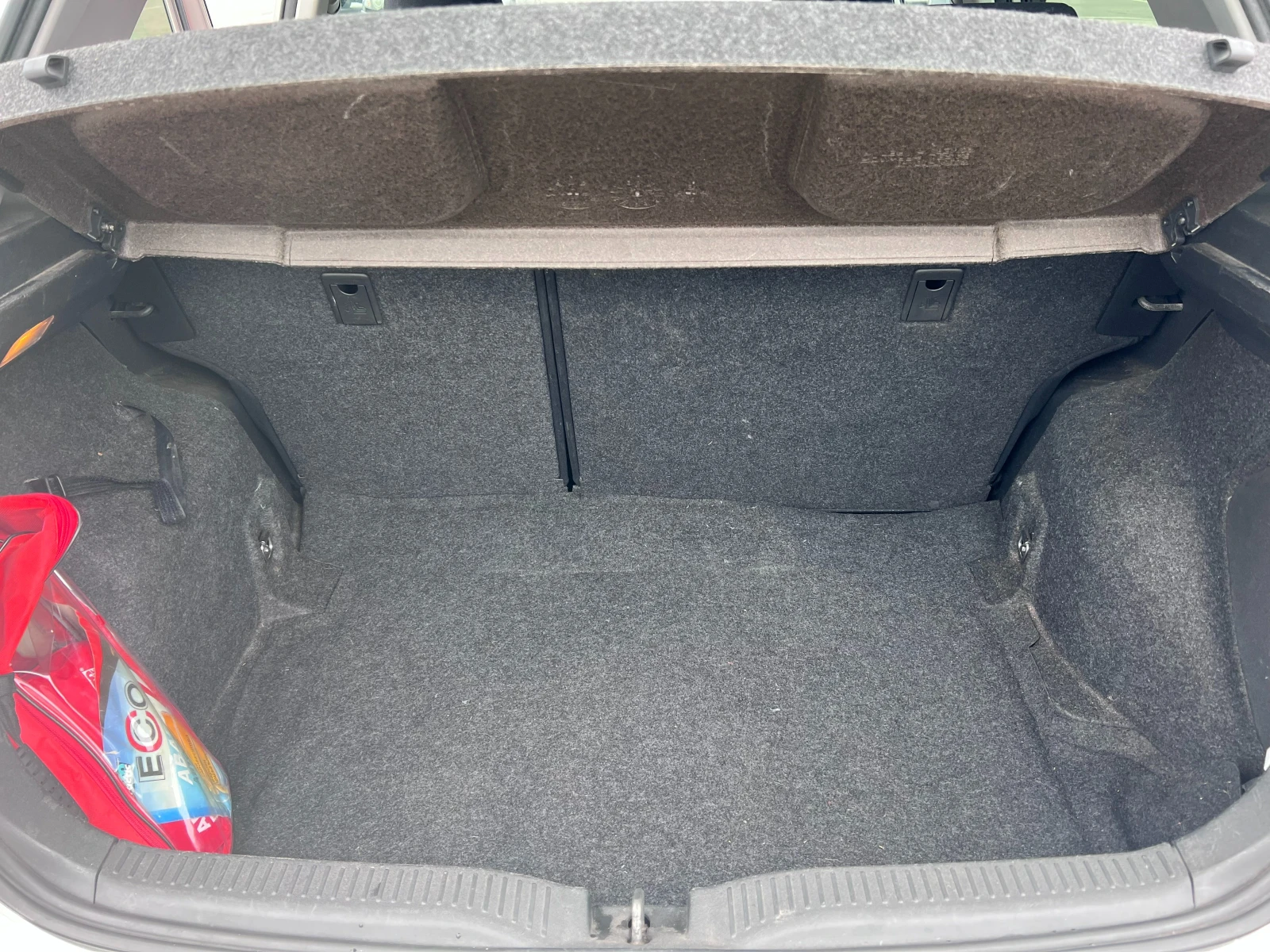 Toyota Auris 1.4 D-4D (NDE), снимка 16 - Автомобили и джипове - 53846308