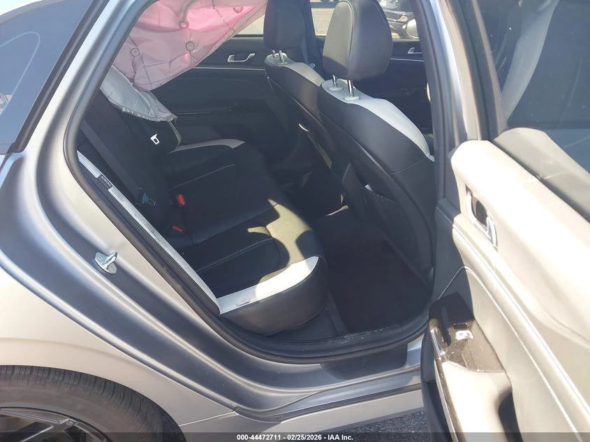 Kia K5 2.5L I-4 DI, DOHC, VVT, 191HP Front Wheel Drive | Mobile.bg � ����������� 8