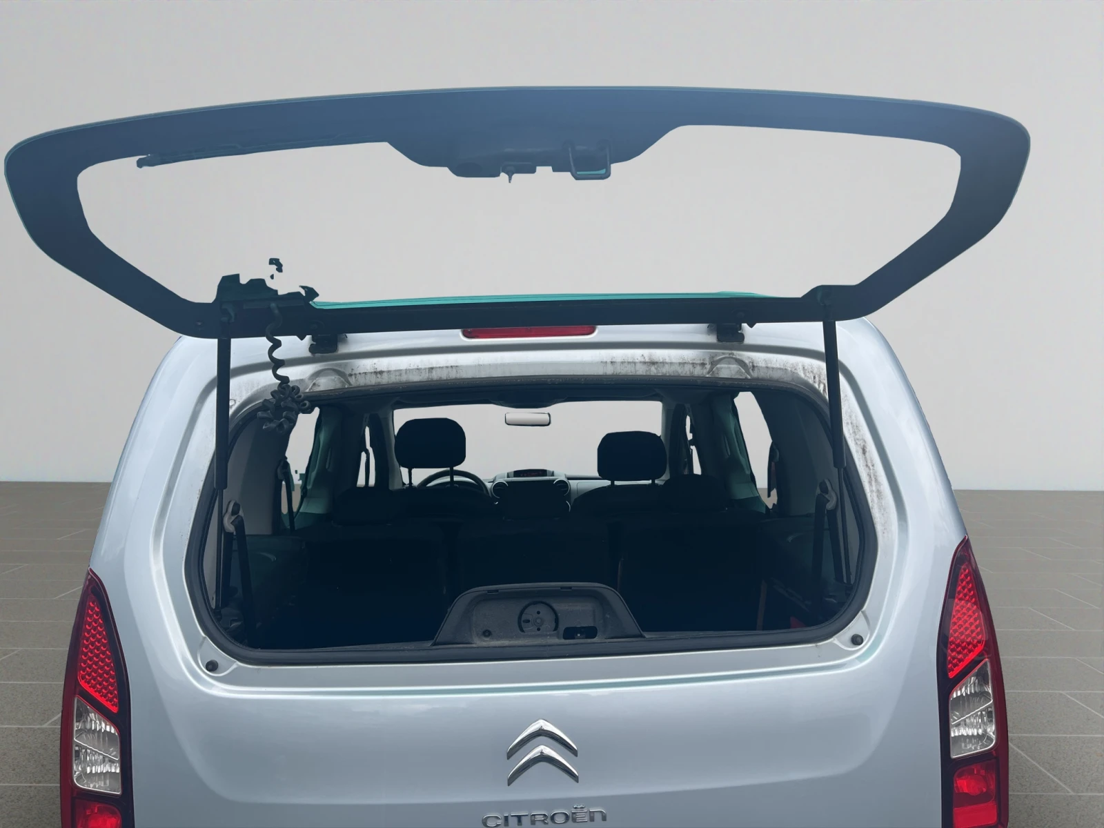 Citroen Berlingo, снимка 13 - Автомобили и джипове - 54631895