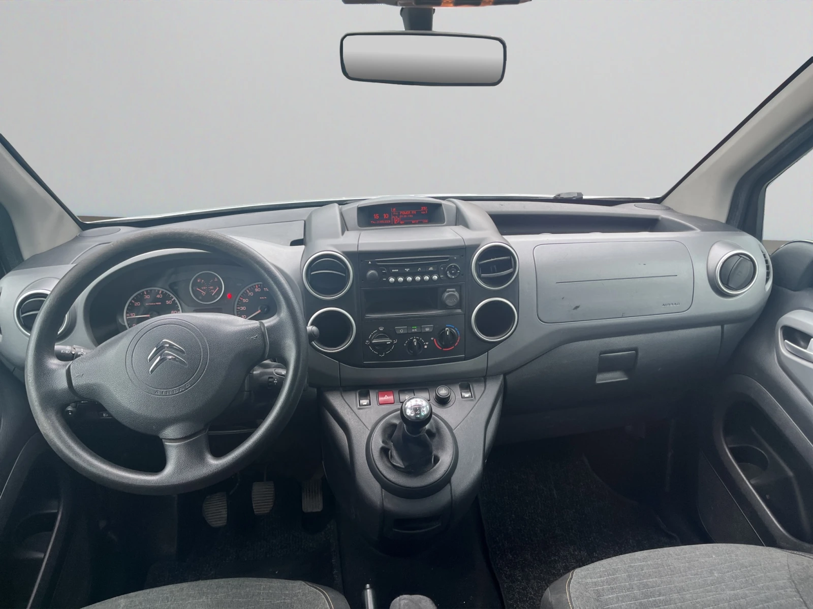 Citroen Berlingo, снимка 11 - Автомобили и джипове - 54631895