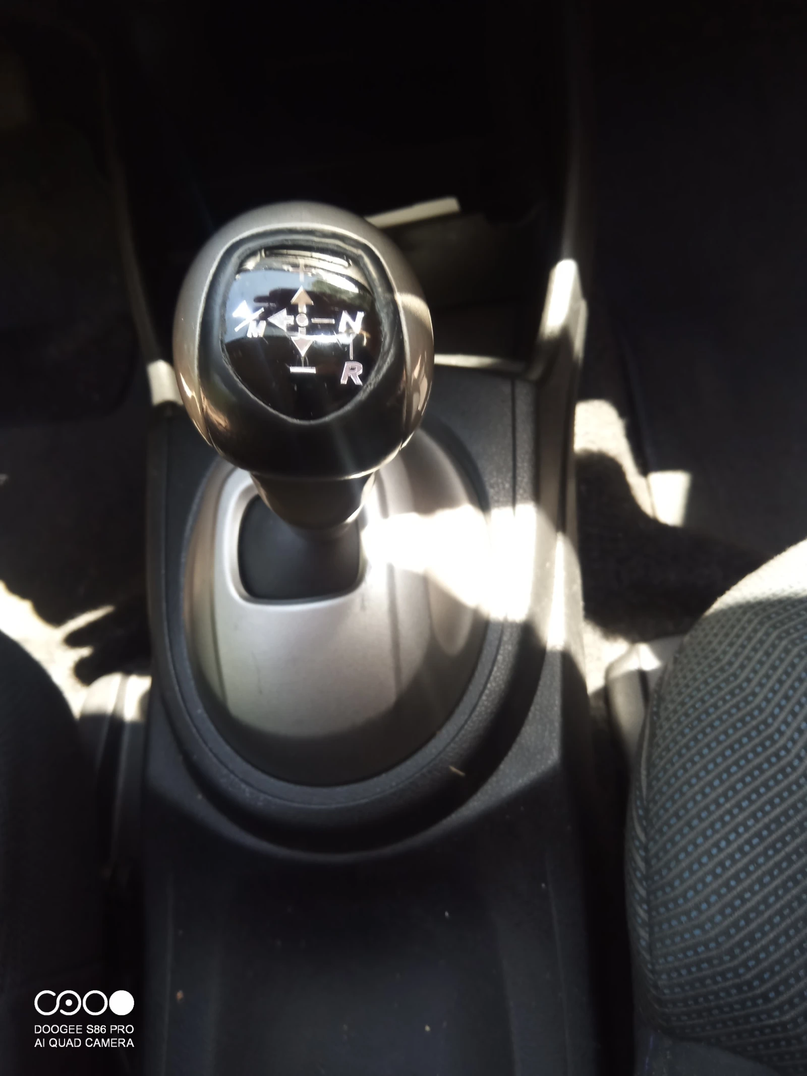 Honda Jazz 2009год., снимка 11 - Автомобили и джипове - 54809097
