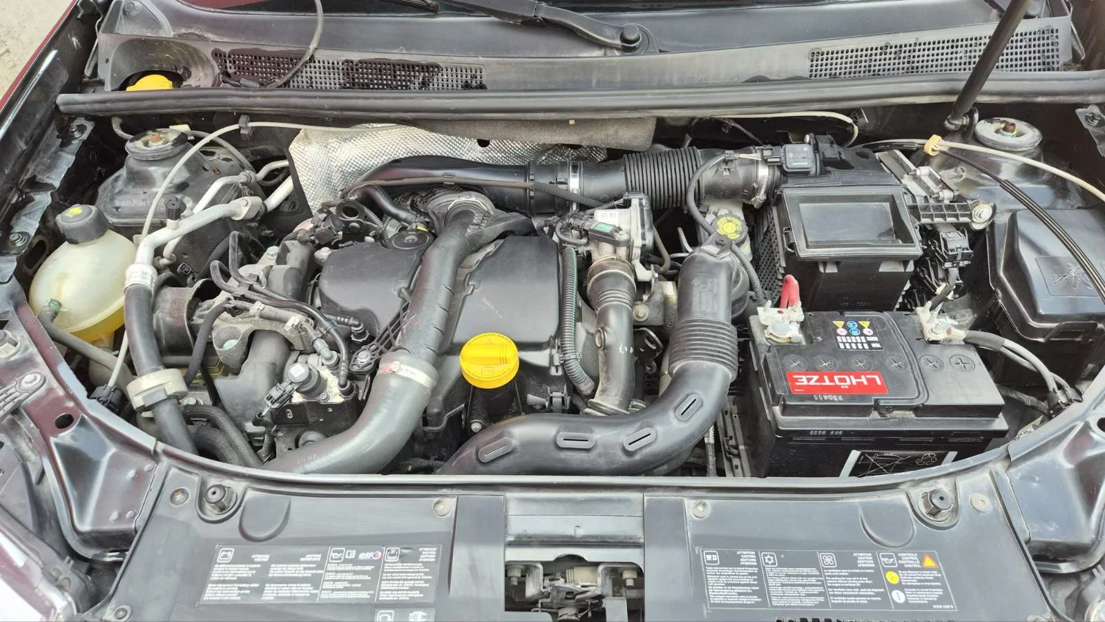 Dacia Logan 1.5 dci 90, снимка 12 - Автомобили и джипове - 55385117