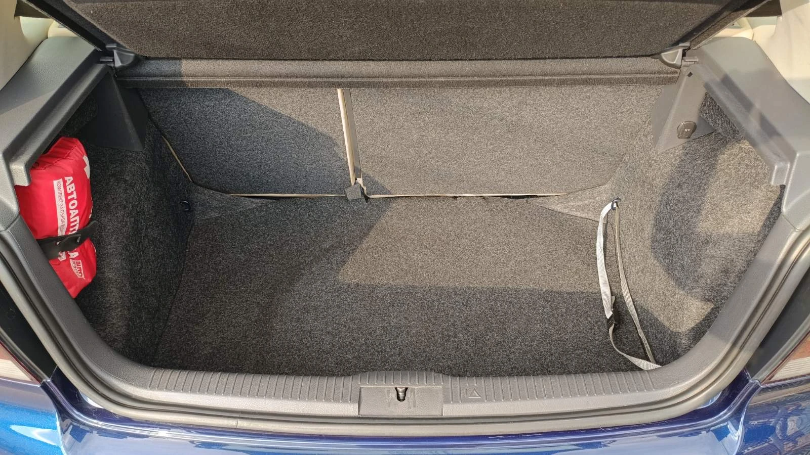 VW Polo, снимка 10 - Автомобили и джипове - 55432415