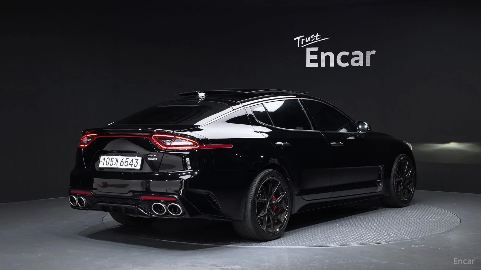 Kia Stinger * 3.3 TURBO* AWD* KEYLESS* Camera* ПОДГРЕВ* , снимка 2 - Автомобили и джипове - 55656707