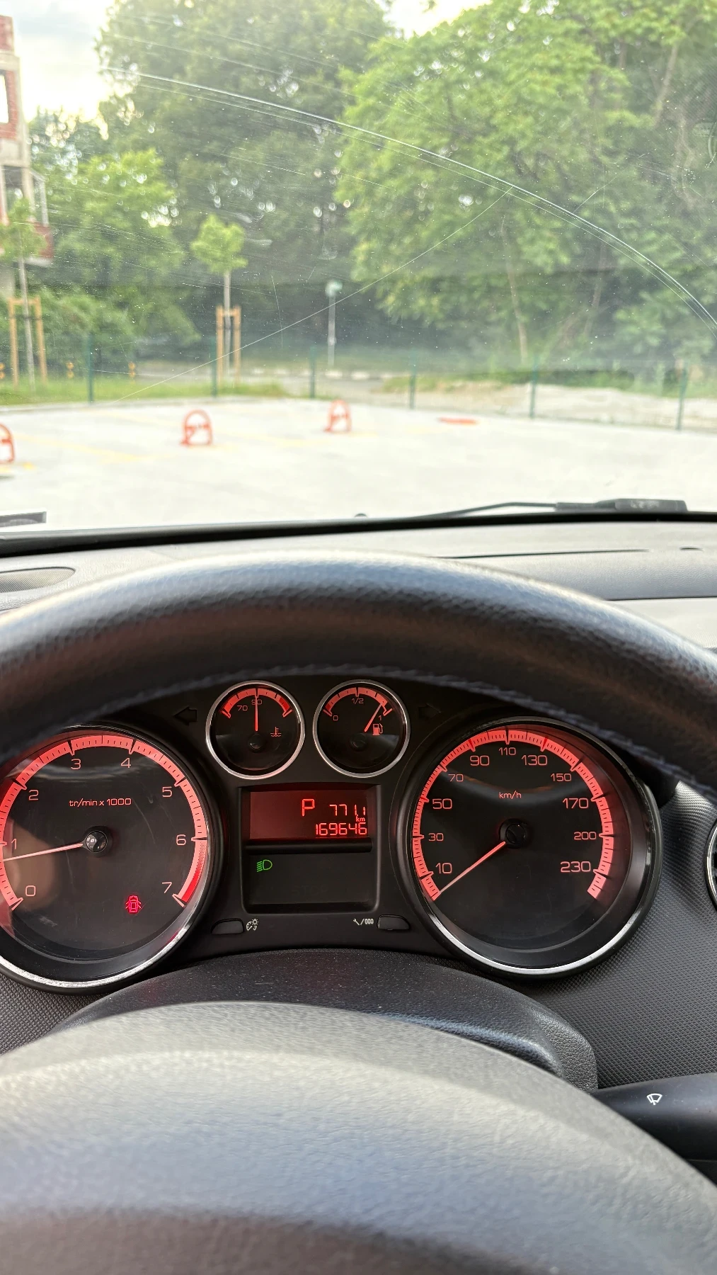 Peugeot 308 1.6, снимка 9 - Автомобили и джипове - 55904337