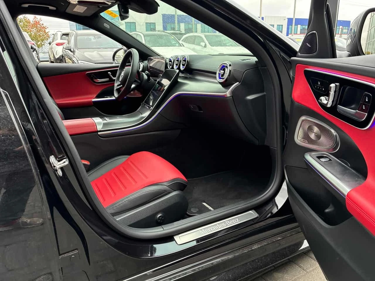 Mercedes-Benz C 300 4MATIC | CARFAX | ��� ��������� | Mobile.bg � ����������� 12