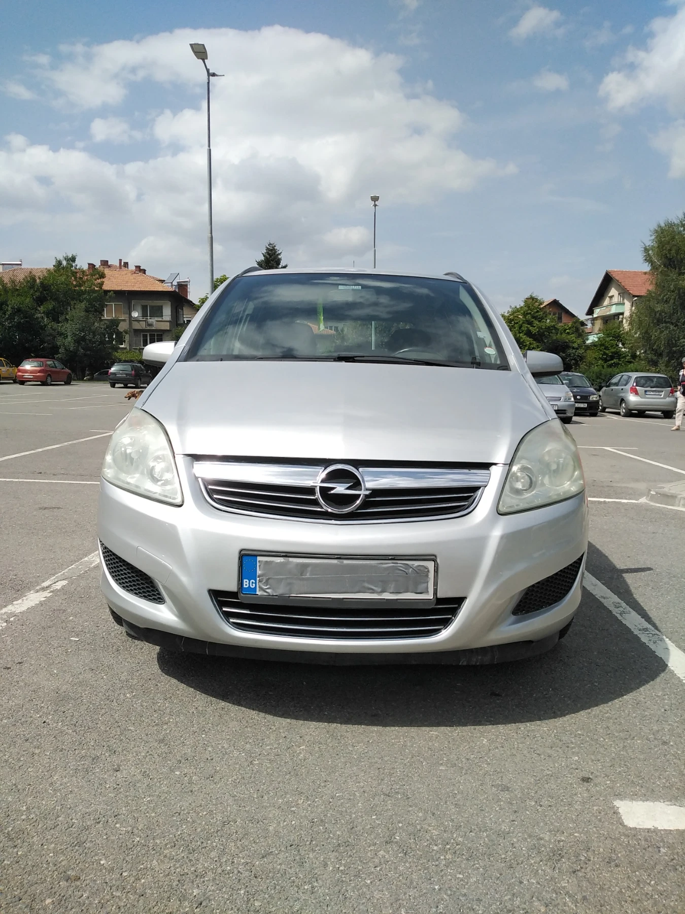 Opel Zafira, снимка 2 - Автомобили и джипове - 56518991