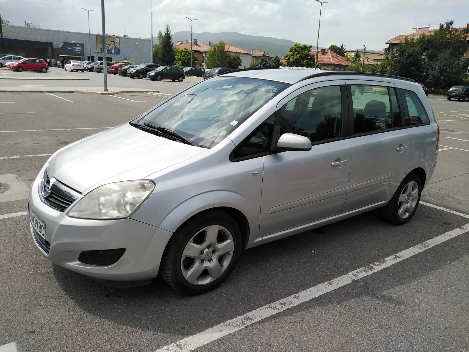 Opel Zafira, снимка 3 - Автомобили и джипове - 56518991