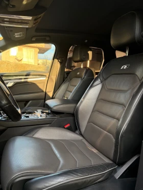 VW Touareg - 93000 лв. - 18325514 | Car24.bg
