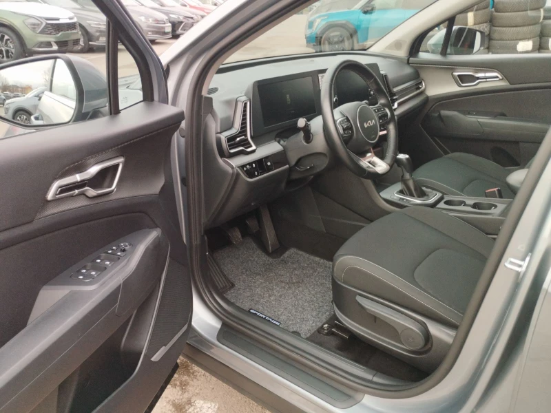 Kia Sportage 1.6 t Gdi, снимка 9 - Автомобили и джипове - 48584440