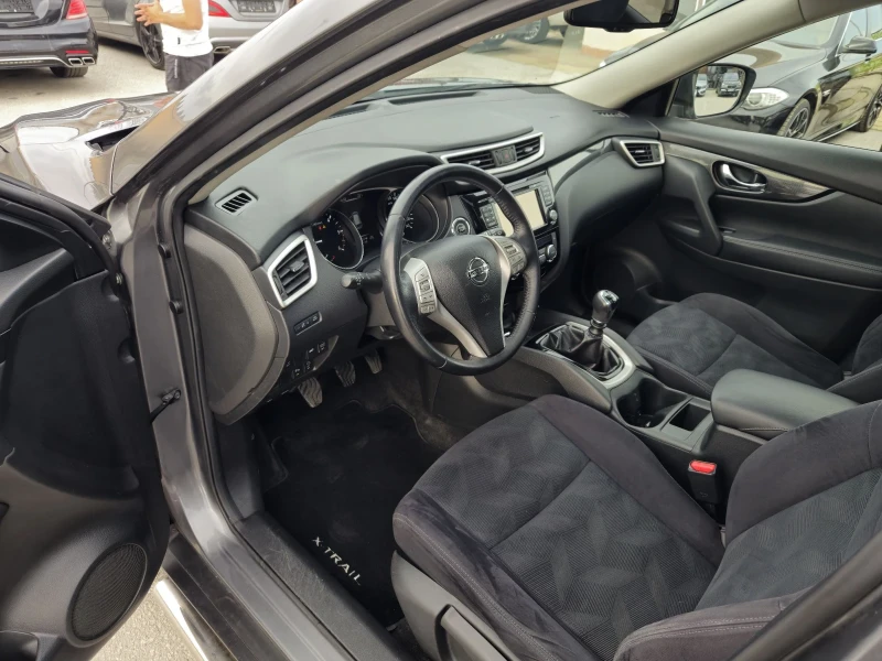 Nissan X-trail 1, 6 DCI /Панорама/Нави/LED/ 7-Местен, снимка 12 - Автомобили и джипове - 49501038