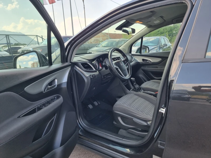 Opel Mokka 1.7CDTI 4X4, снимка 10 - Автомобили и джипове - 51114141
