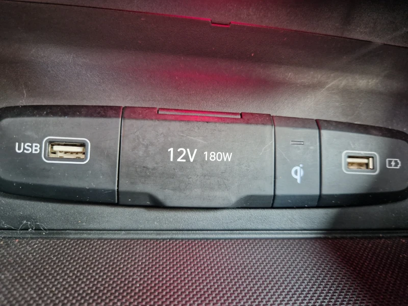 Hyundai Tucson 1.6 CRDI mild hybrid, снимка 7 - Автомобили и джипове - 52175992