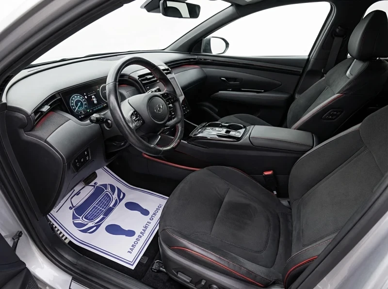 Hyundai Tucson, снимка 8 - Автомобили и джипове - 52542476