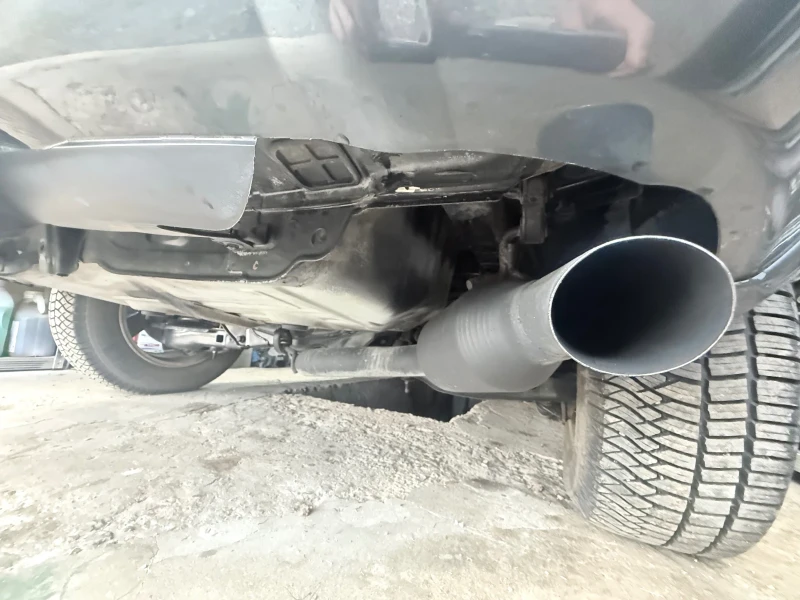 Toyota Rav4 2.2 dcat, снимка 16 - Автомобили и джипове - 52979030