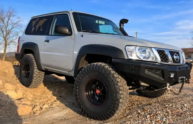 Nissan Patrol Y61 , снимка 3 - Автомобили и джипове - 54181097