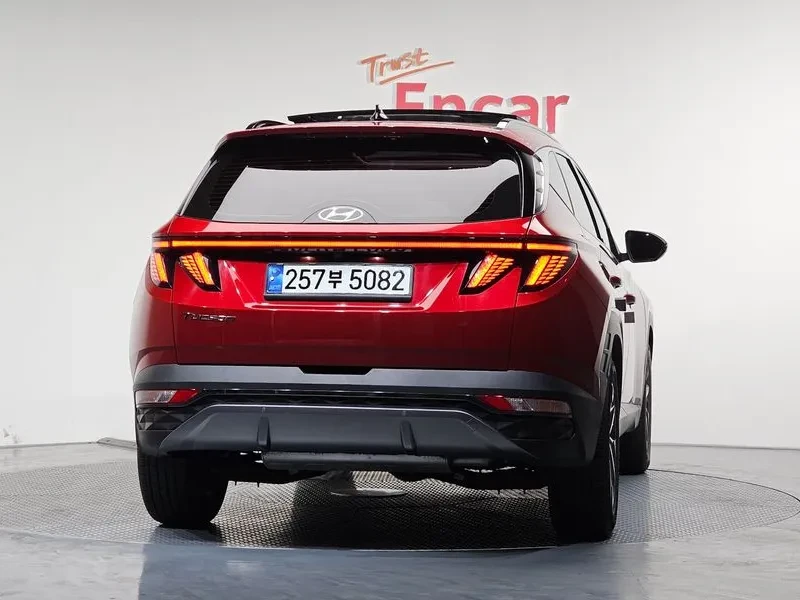 Hyundai Tucson 1.6 Hybrid - САМО 30% АВАНС, снимка 3 - Автомобили и джипове - 55991569