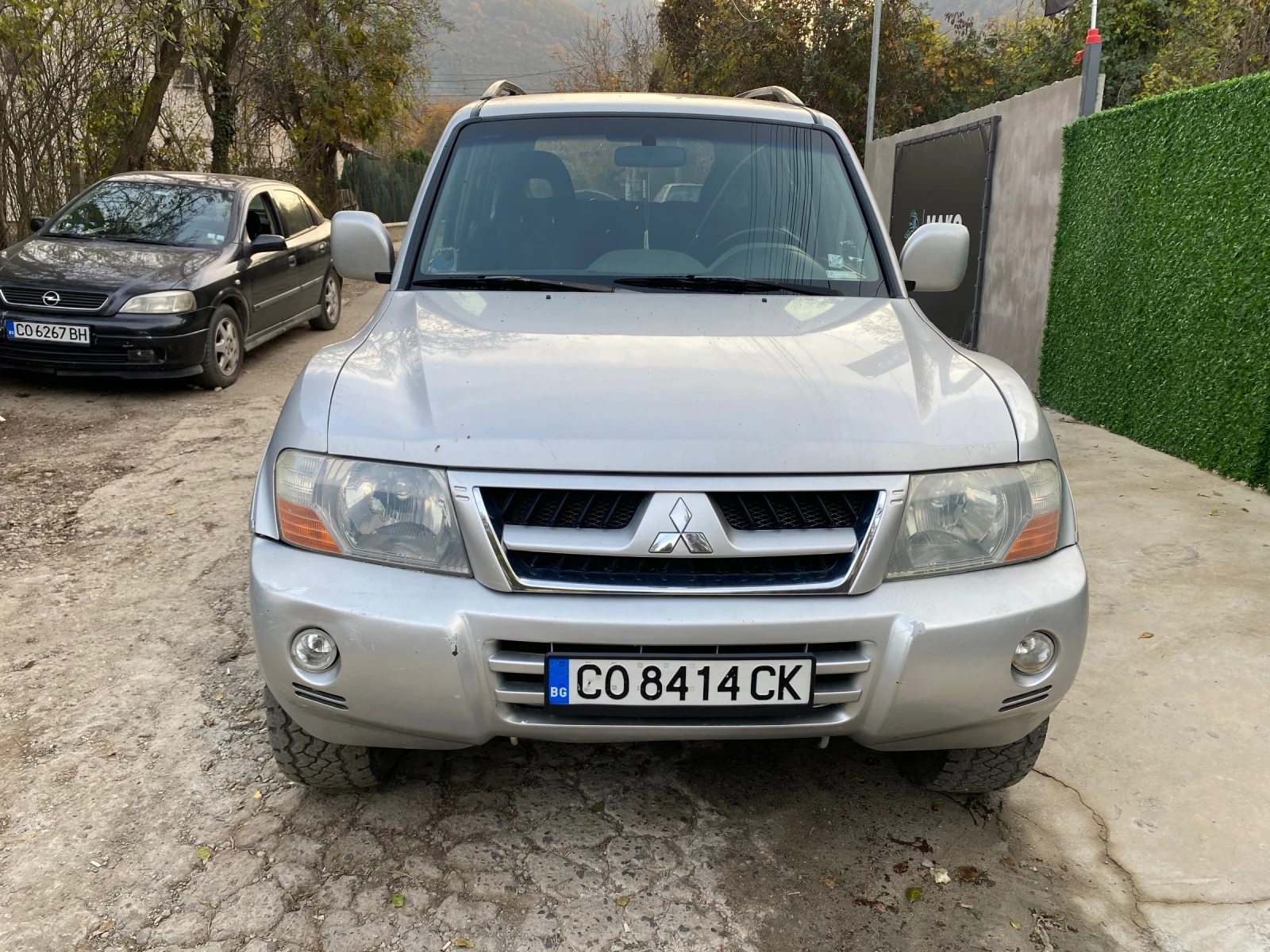 Mitsubishi Pajero  - изображение 2