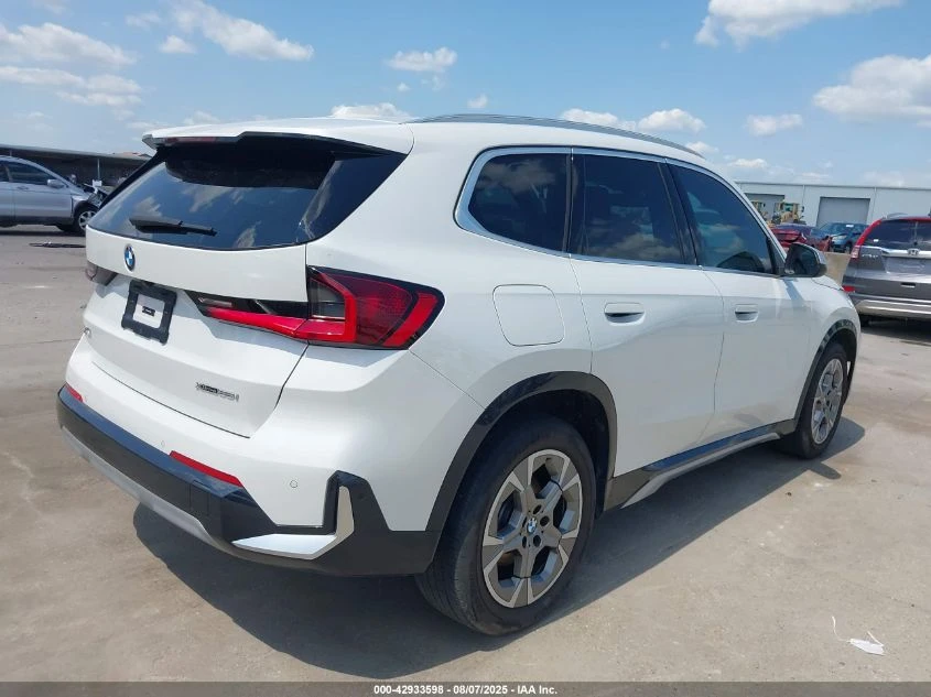 BMW X1 xDrive* ПАНОРАМА* Comfort* ПОДГРЕВ*  - изображение 6