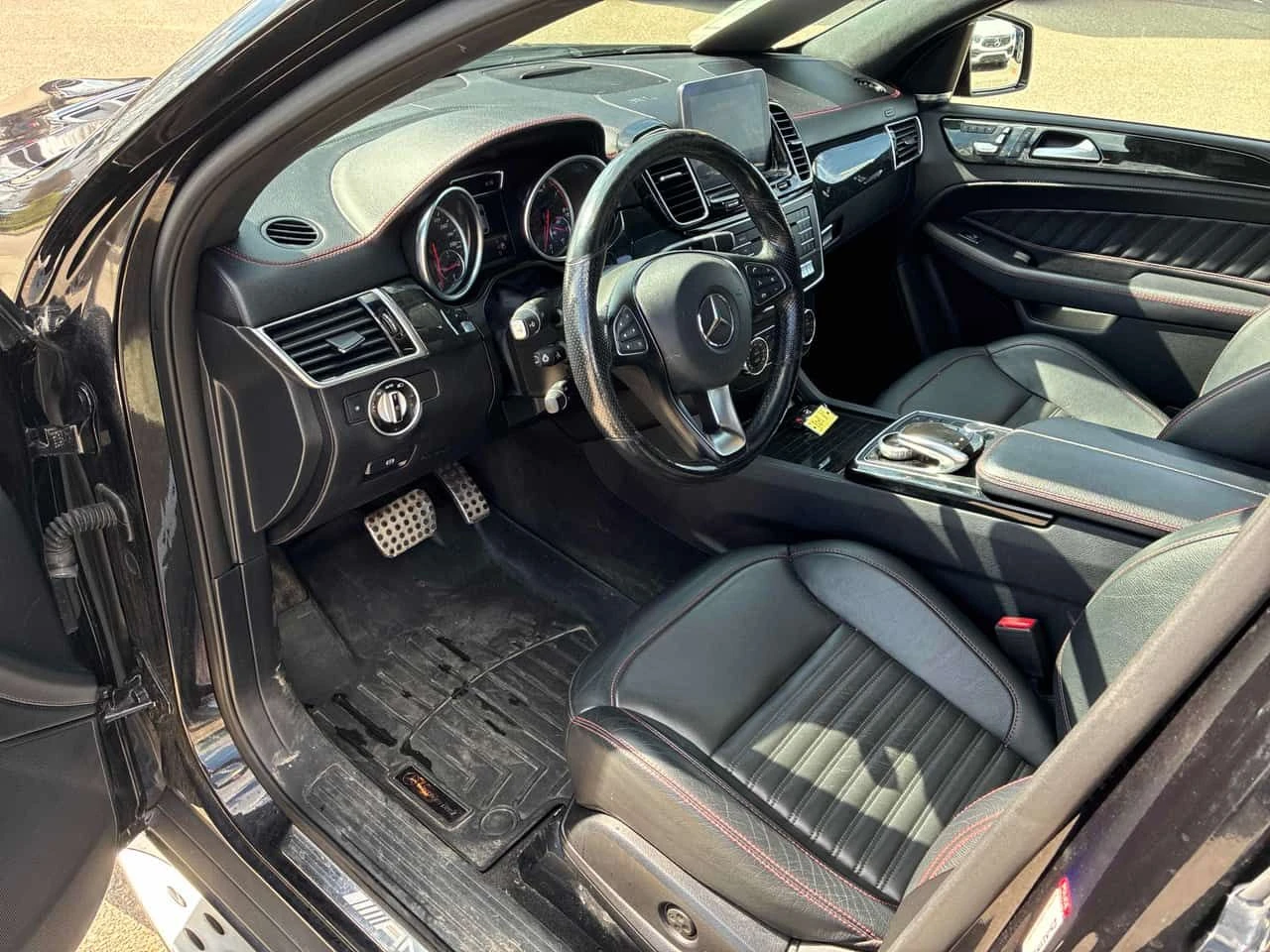 Mercedes-Benz GLE 43 AMG | HARMAN KARDON | ПОДГРЕВ | ПАНОРАМА | 360 | , снимка 5 - Автомобили и джипове - 54656423
