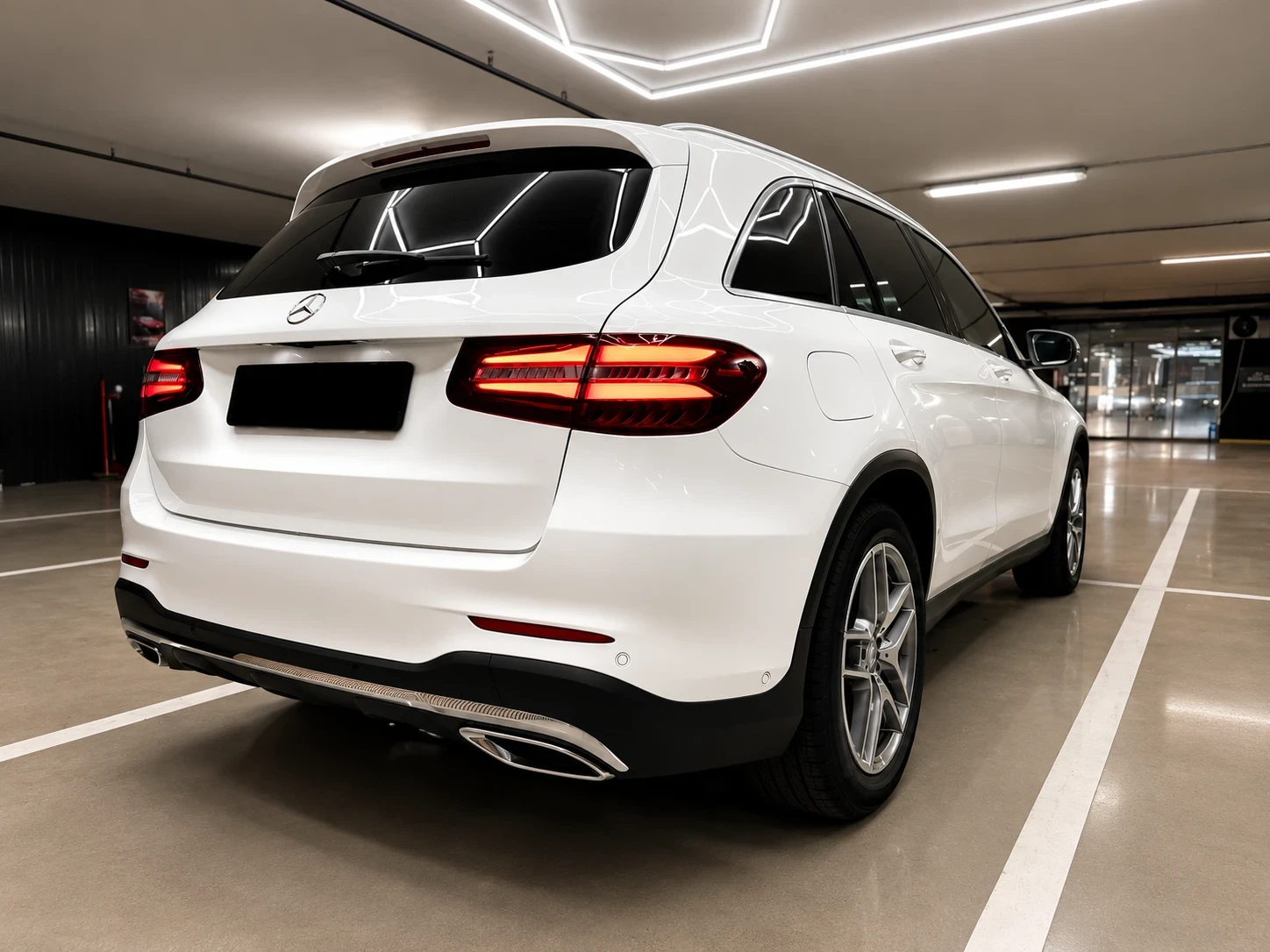 Mercedes-Benz GLC 250 AMG:: КАМЕРА::АМБИЕНТНО::ИСТОРИЯ::9G, снимка 6 - Автомобили и джипове - 54700793