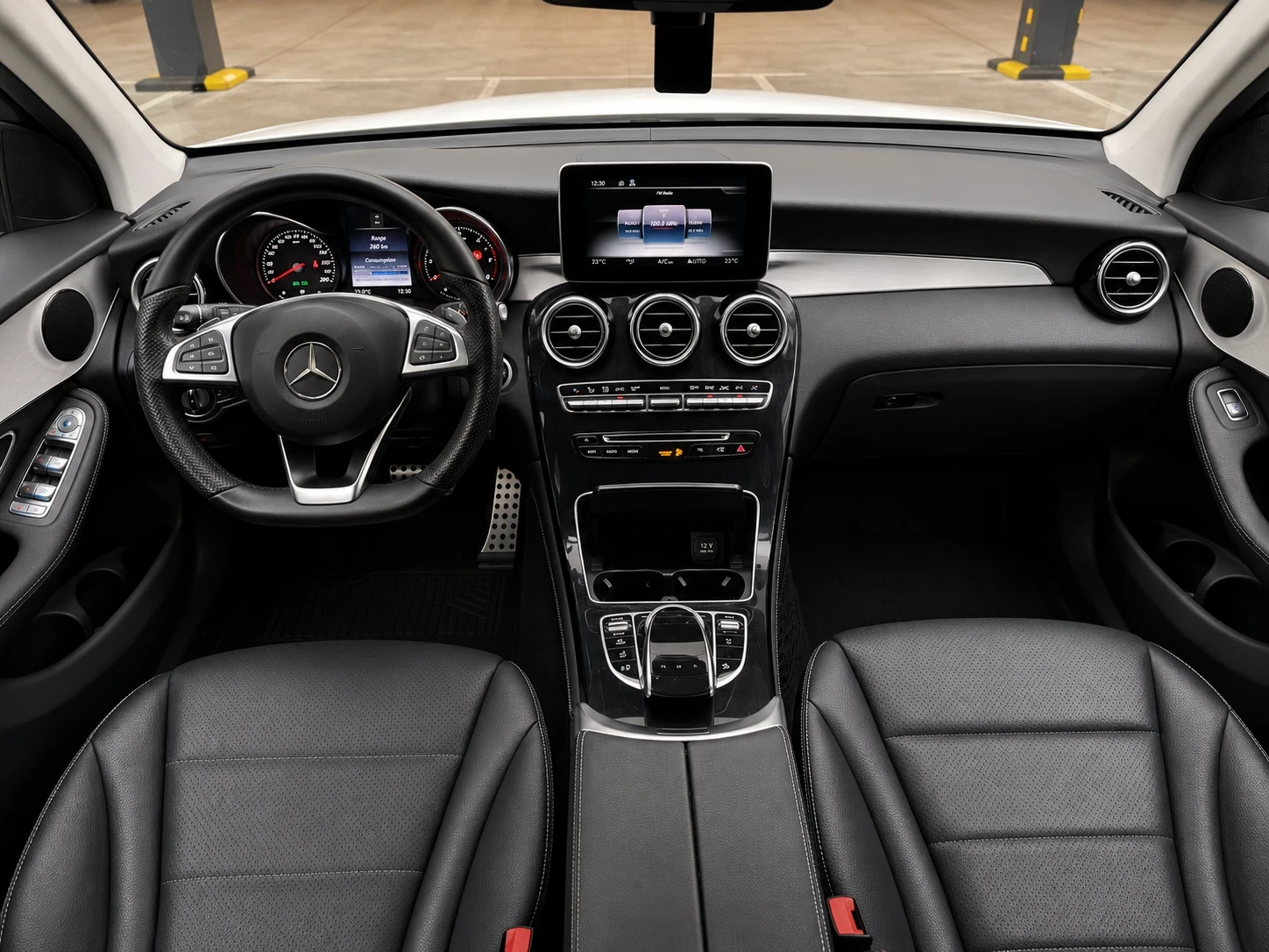 Mercedes-Benz GLC 250 AMG:: КАМЕРА::АМБИЕНТНО::ИСТОРИЯ::9G, снимка 7 - Автомобили и джипове - 54700793