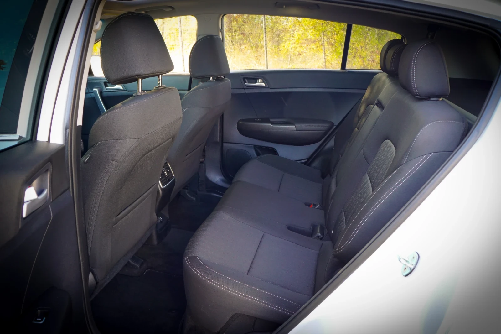 Kia Sportage, снимка 14 - Автомобили и джипове - 54761524