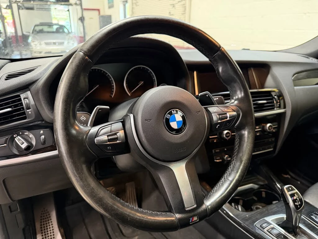 BMW X4 * B58* AWD* M PACK* Ambient Light* Head-up* , снимка 13 - Автомобили и джипове - 55614569