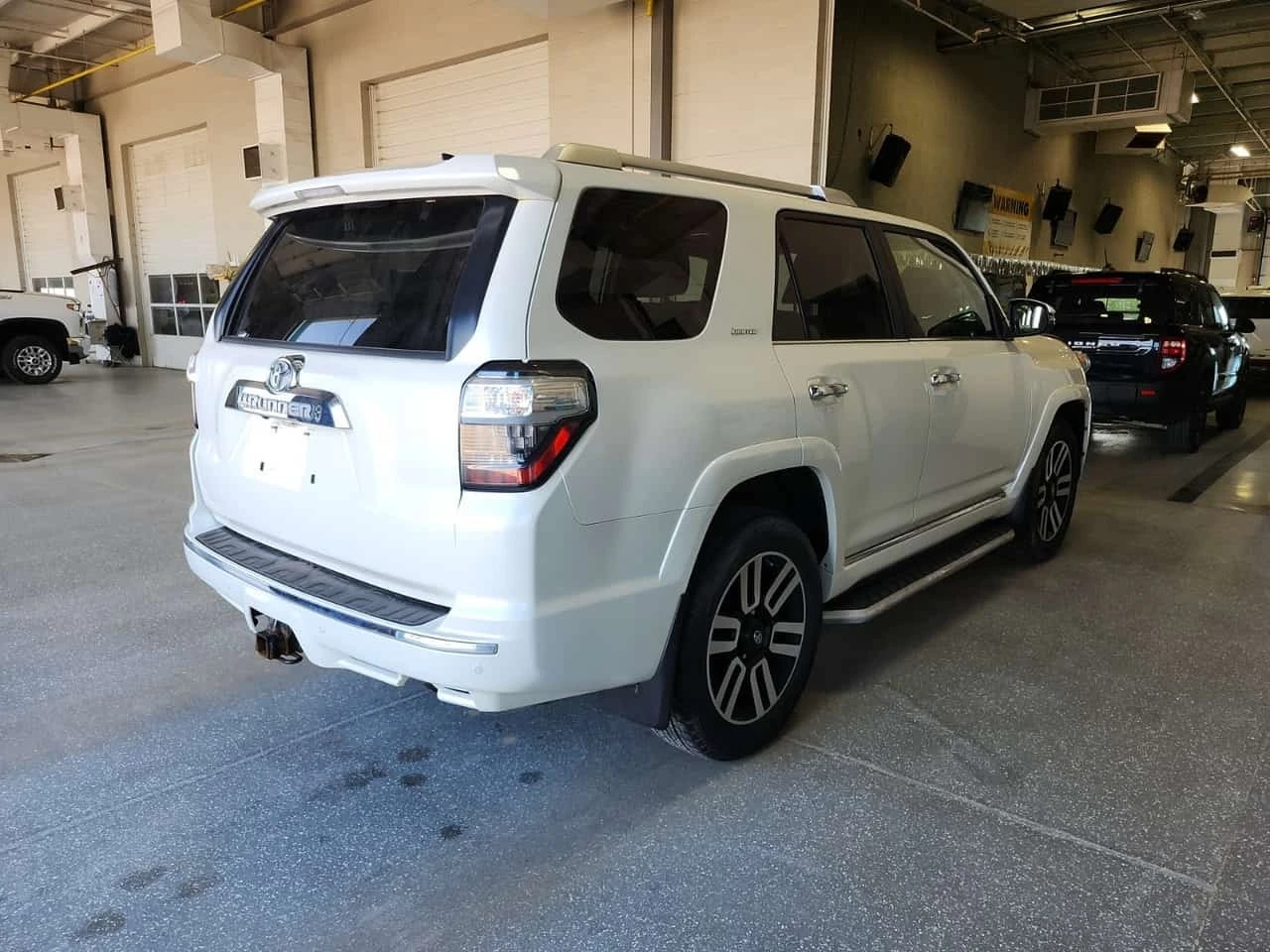 Toyota 4runner 4WD * 7 ����� * CARFAX * ���� �� �� *  | Mobile.bg � ����������� 3