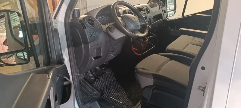 Renault Master, снимка 11 - Бусове и автобуси - 53055554