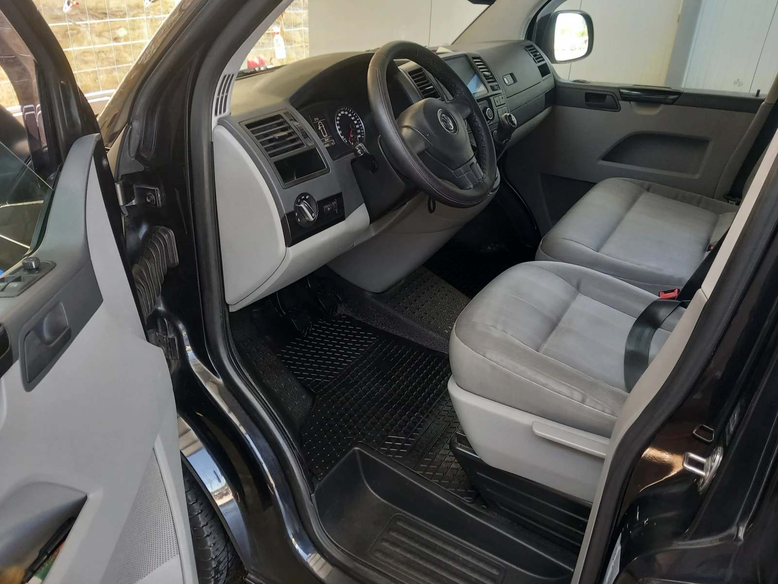 VW Transporter 2.0TDI* 140* Дълга* Клима*  - изображение 10