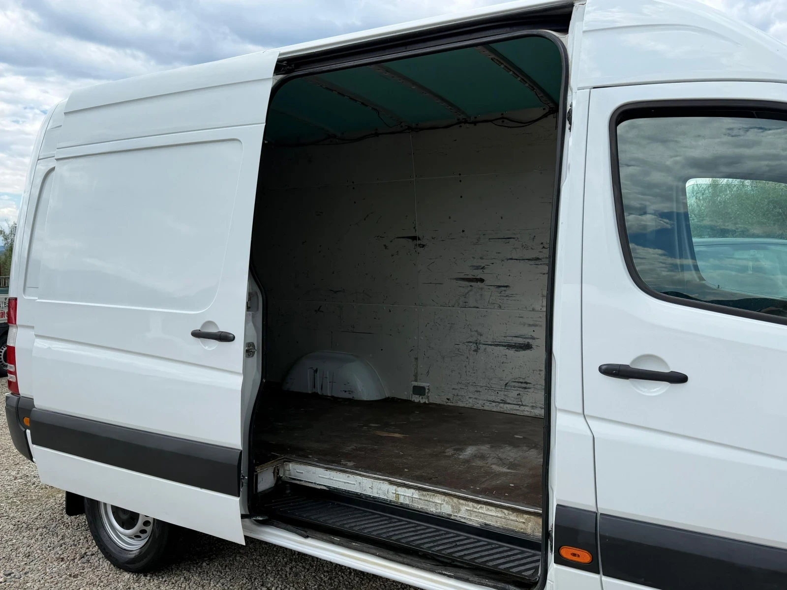 Mercedes-Benz Sprinter 318 3.0CDI 184K.S 6S.K ������ | Mobile.bg � ����������� 9