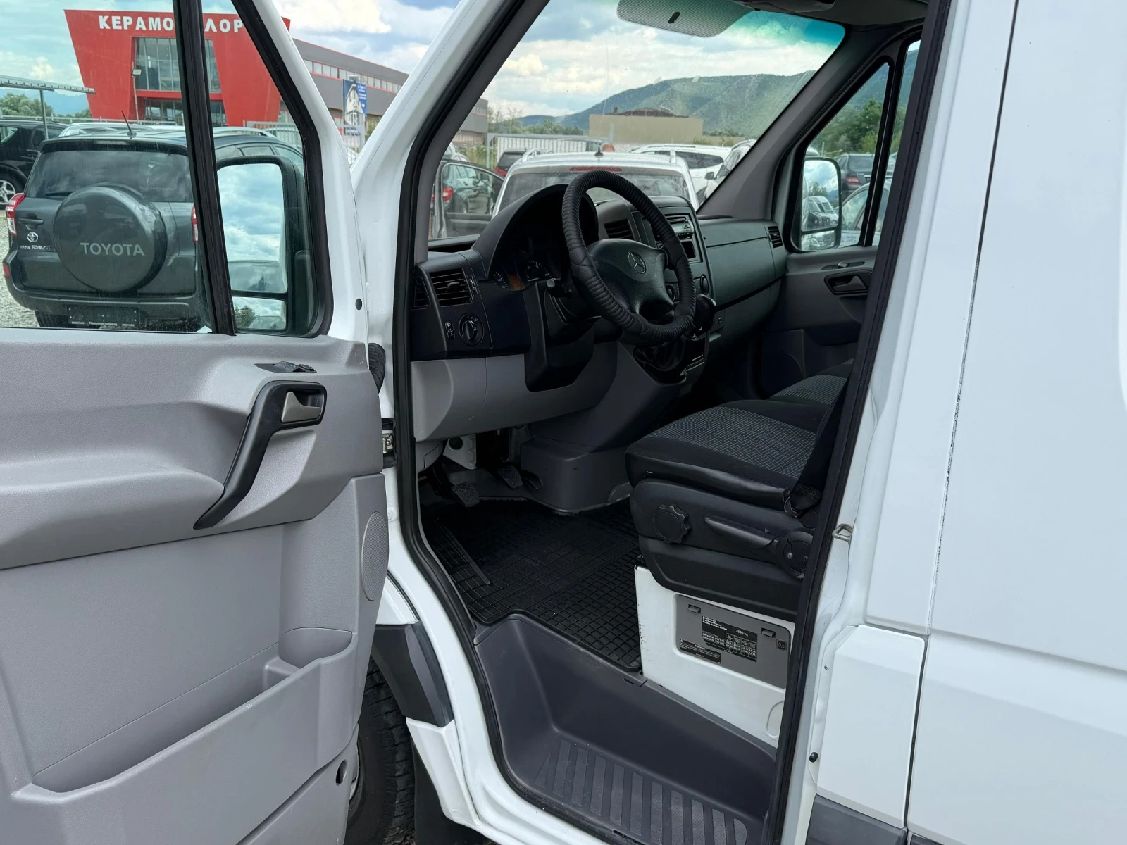 Mercedes-Benz Sprinter 318 3.0CDI 184K.S 6S.K ������ | Mobile.bg � ����������� 10