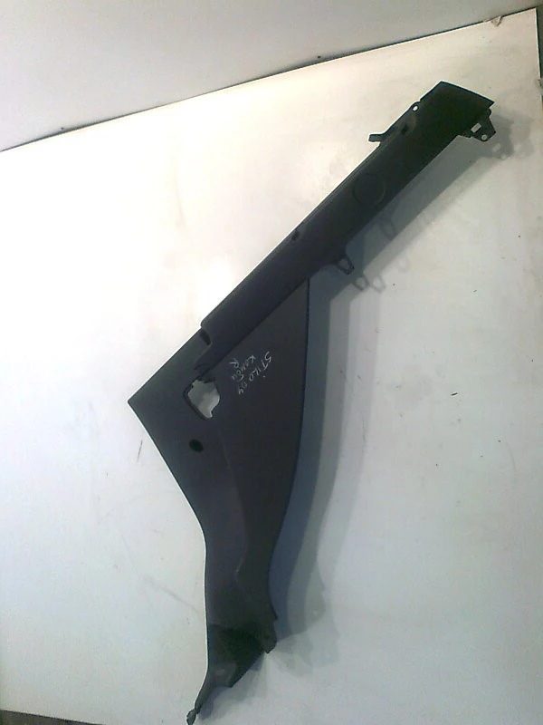 странична кора багажник (дясна) за Фиат Стило 1.9 16v