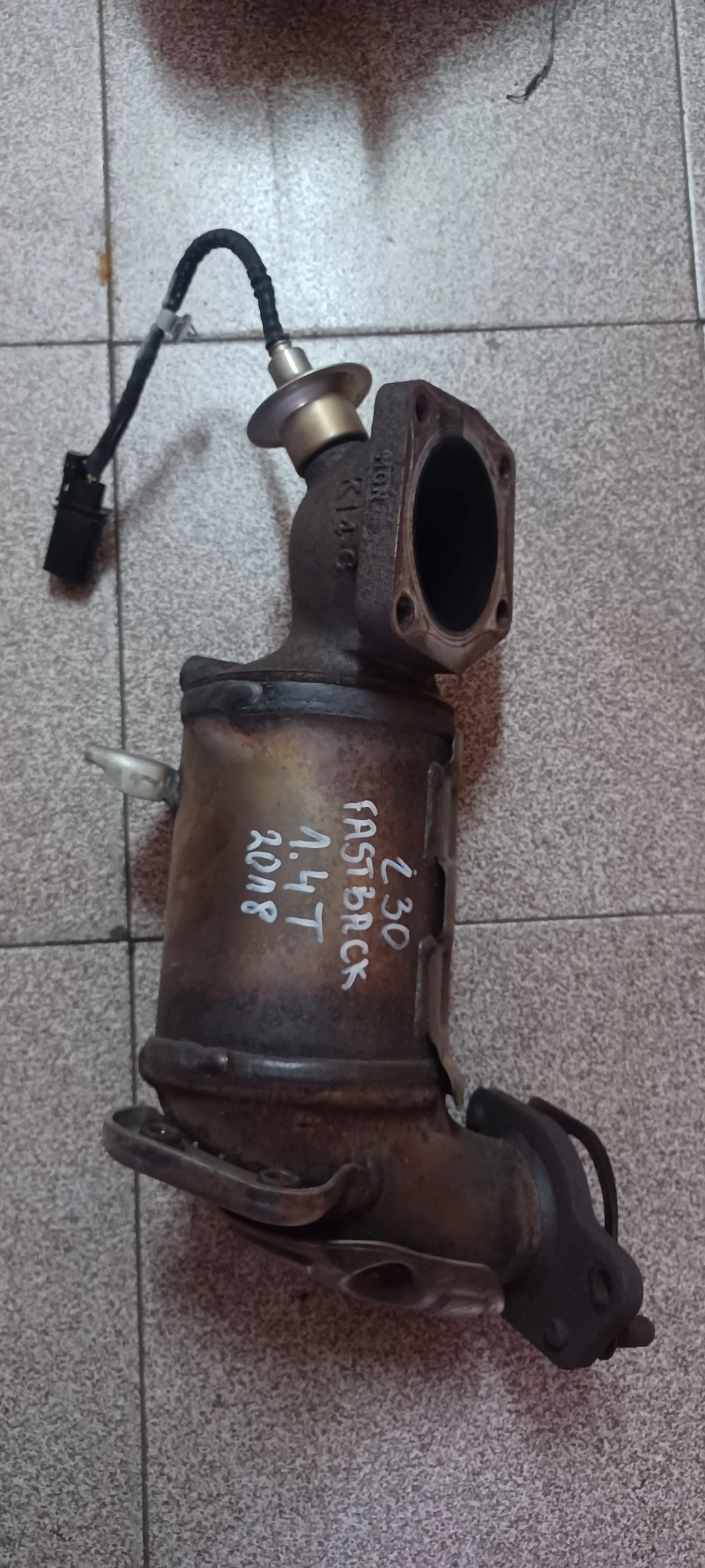   hyundai i30 fastback 2018 1.4T | Mobile.bg   1