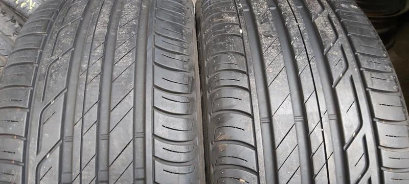 Гуми Летни 225/40R18, снимка 1 - Гуми и джанти - 32282059