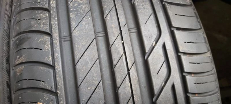 Гуми Летни 225/40R18, снимка 3 - Гуми и джанти - 32282059