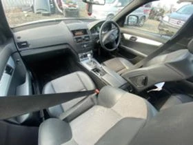 Mercedes-Benz C 220 AMG пакет, снимка 11