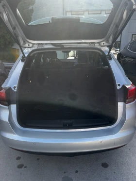 Opel Astra Sports Tourer, снимка 6