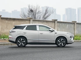 BYD Seal 06DM-i 205 Navigation Plus, снимка 8