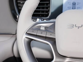 BYD Seal 06DM-i 205 Navigation Plus, снимка 5