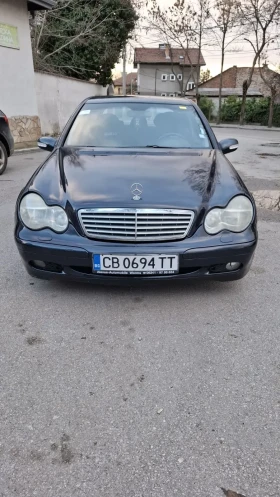 Mercedes-Benz C 180 Газ Бензин , снимка 1