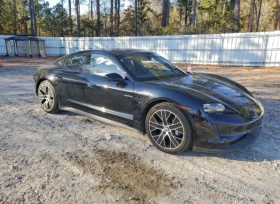 ������ Porsche Taycan