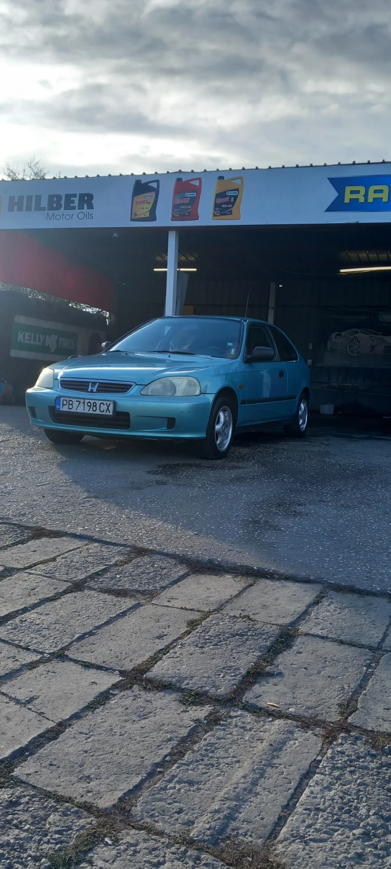 Honda Civic 1.4 газ, снимка 2 - Автомобили и джипове - 48074288