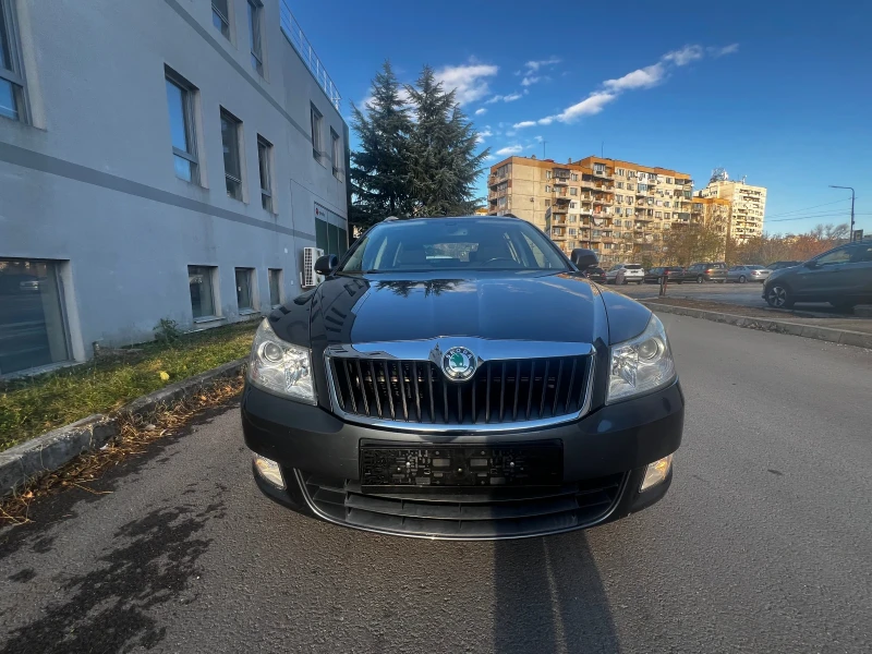 Skoda Octavia 1.6, снимка 4 - Автомобили и джипове - 48075043