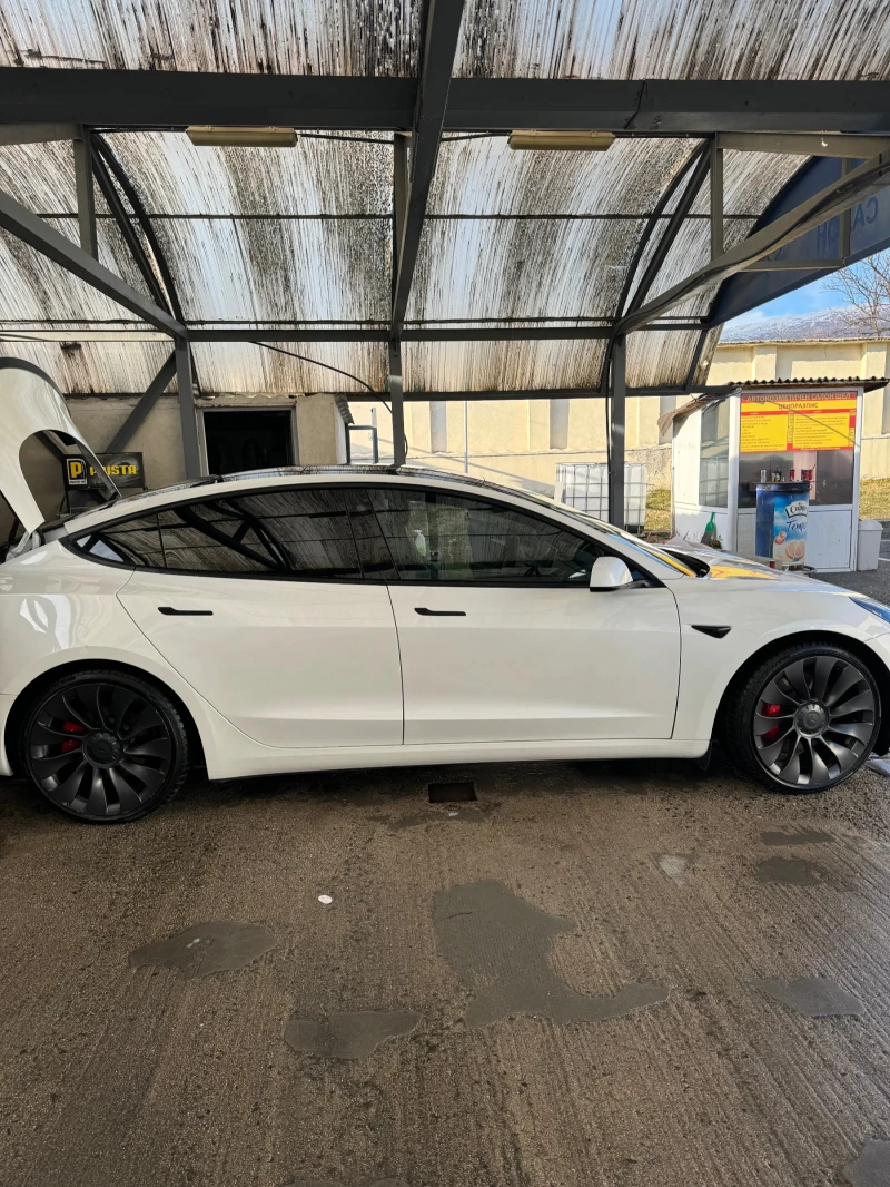 Tesla Model 3 Performance ( Нова батерия на 8к км), снимка 3 - Автомобили и джипове - 48392199