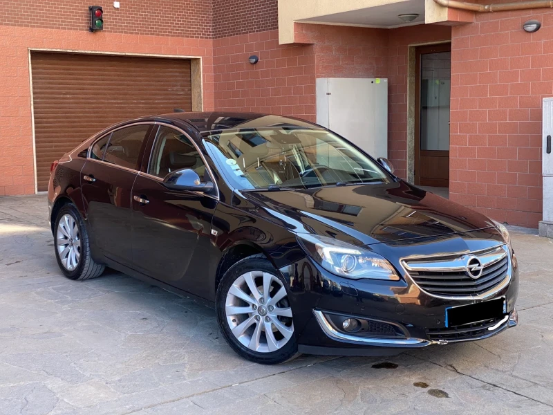 Opel Insignia 1.6, снимка 1 - Автомобили и джипове - 49152745