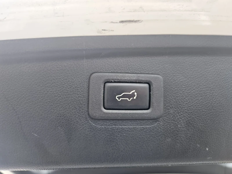 Subaru Outback 2.0D, снимка 12 - Автомобили и джипове - 49583155