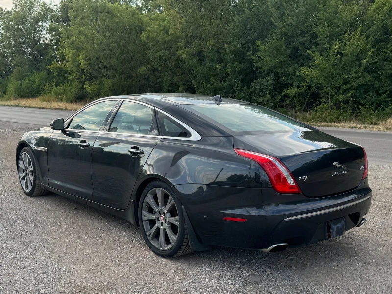 Jaguar Xj 3.0 V6/ПАНОР./ПОДГР./ОБДУХ./МЪРТВА ТОЧКА/MERIDIAN/, снимка 3 - Автомобили и джипове - 51428171